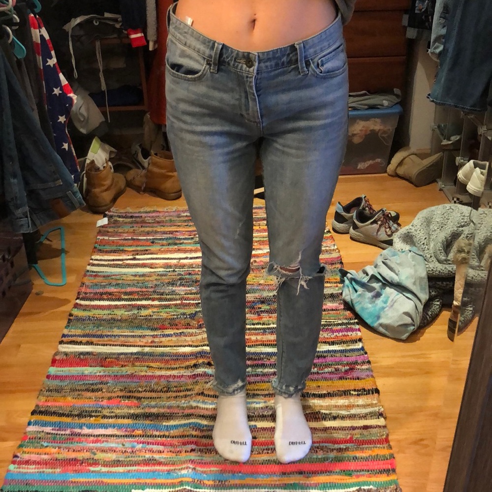 Lucky brand ripped skinny jeans